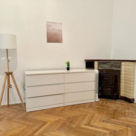 Spacious Apartment - 15 Min To Center Βιέννη Εξωτερικό φωτογραφία