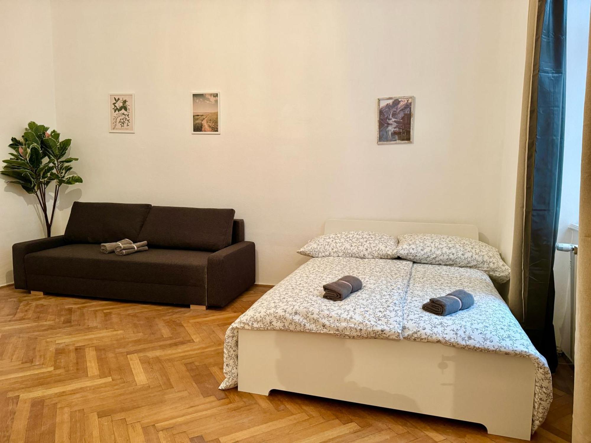 Spacious Apartment - 15 Min To Center Βιέννη Εξωτερικό φωτογραφία